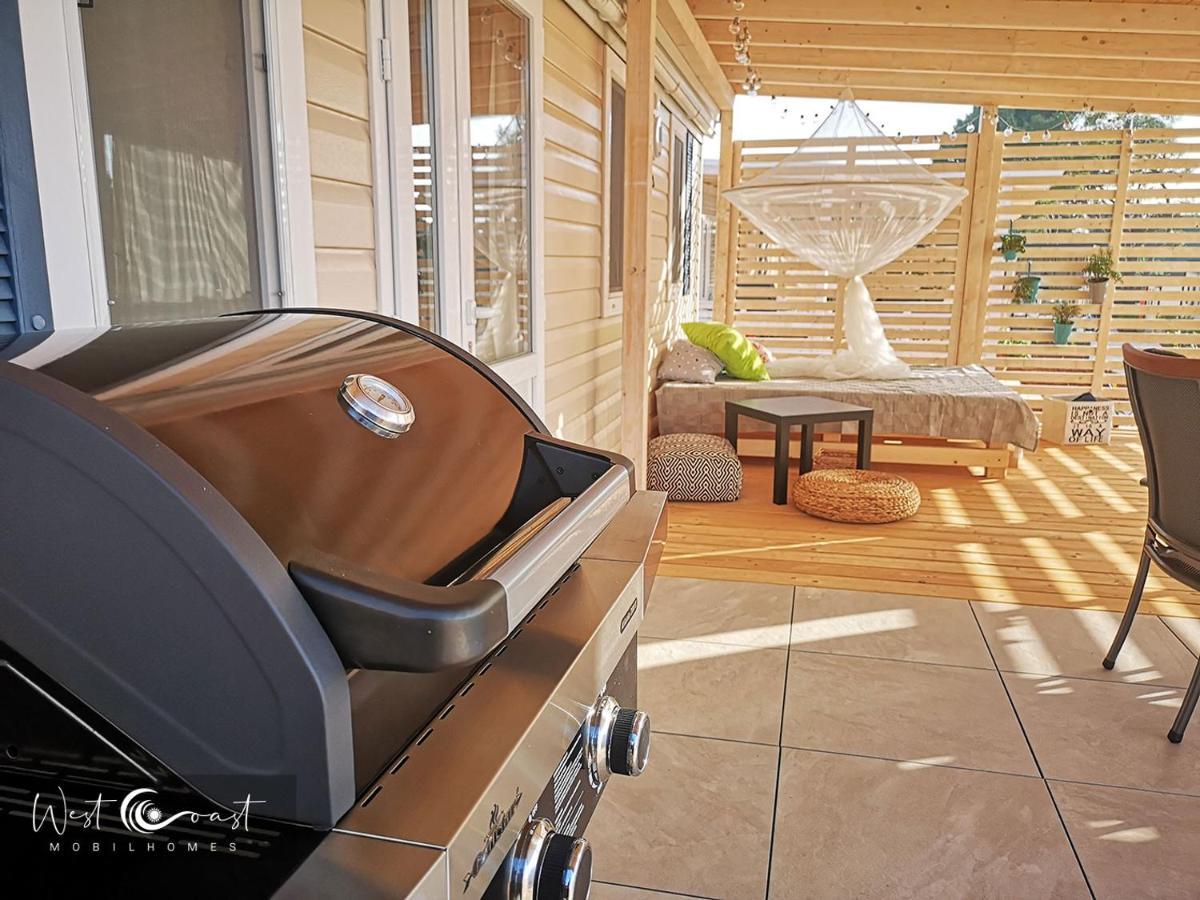 West Coast Mobilhome With Xxl Terrace Tar-Vabriga Exterior photo